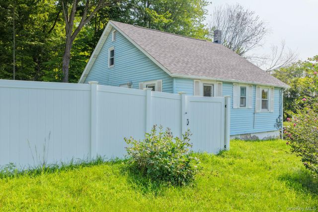 14 Airport Road, Middletown, NY 10940