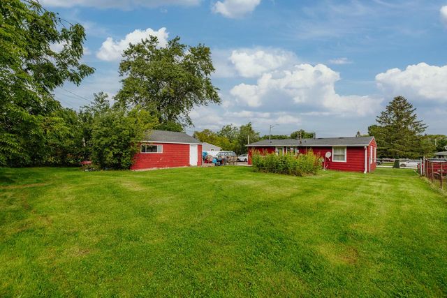 10435 Caddy LANE, Caledonia, WI 53108