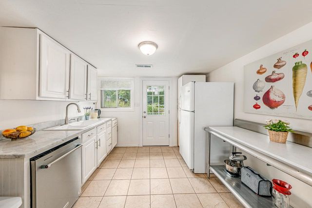 10435 Caddy LANE, Caledonia, WI 53108