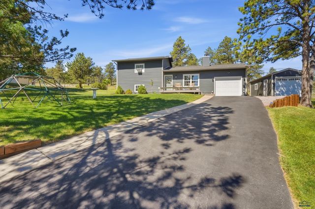 6416 FAIRWAY DR, Black Hawk, SD 57718