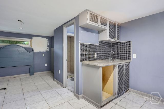 913-917 W 38th Street, Savannah, GA 31401