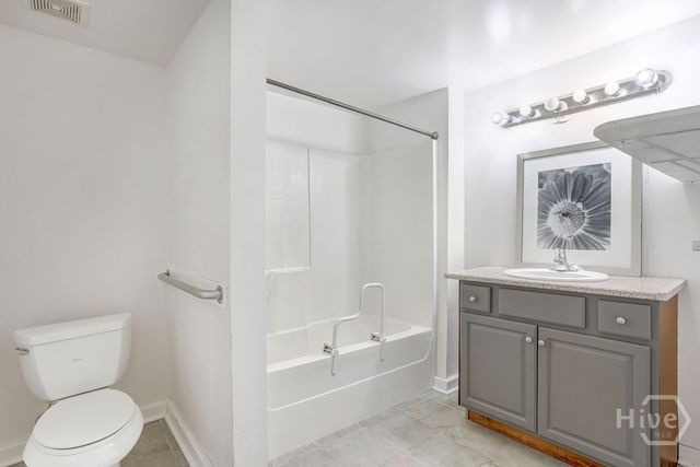 913-917 W 38th Street, Savannah, GA 31401