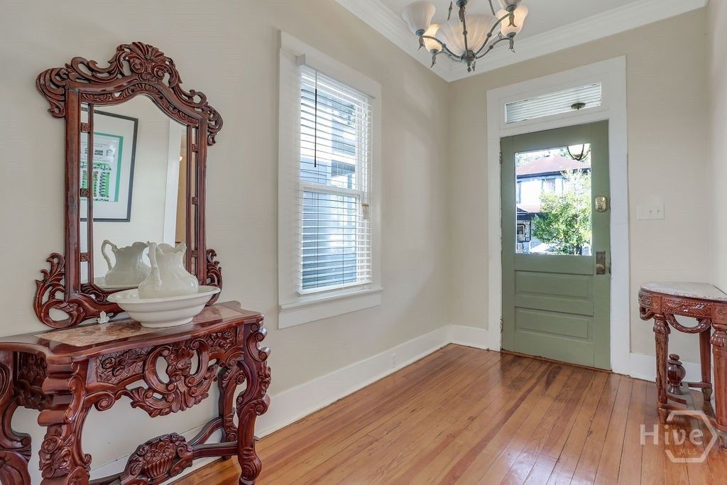 Image 17 of property listing at 913-917 W 38th Street, Savannah, GA 31401