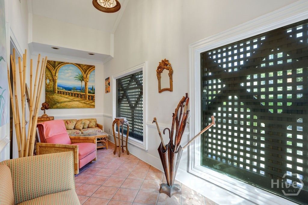 Image 29 of property listing at 913-917 W 38th Street, Savannah, GA 31401