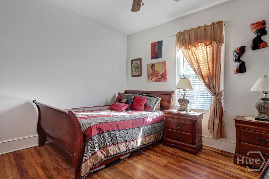 Image 37 of property listing at 913-917 W 38th Street, Savannah, GA 31401