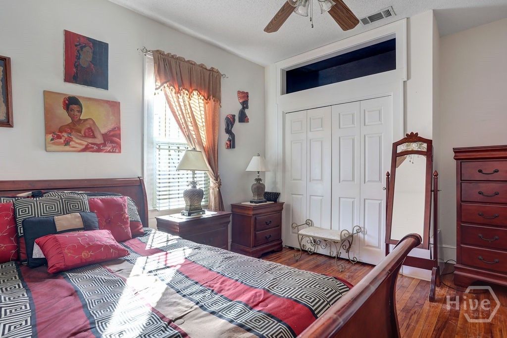Image 38 of property listing at 913-917 W 38th Street, Savannah, GA 31401