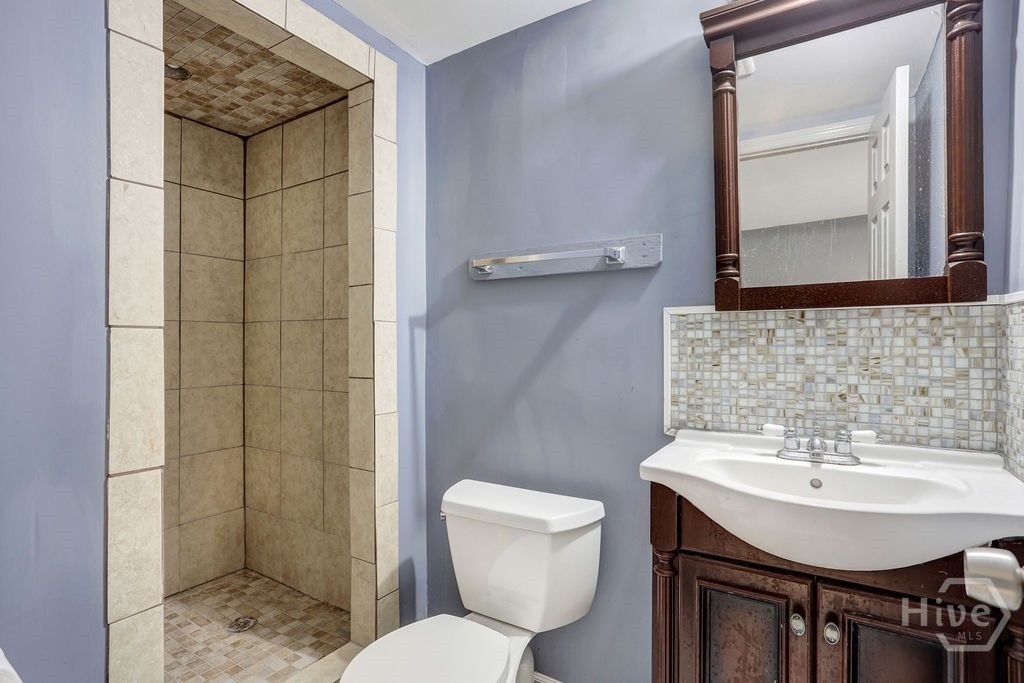 Image 58 of property listing at 913-917 W 38th Street, Savannah, GA 31401