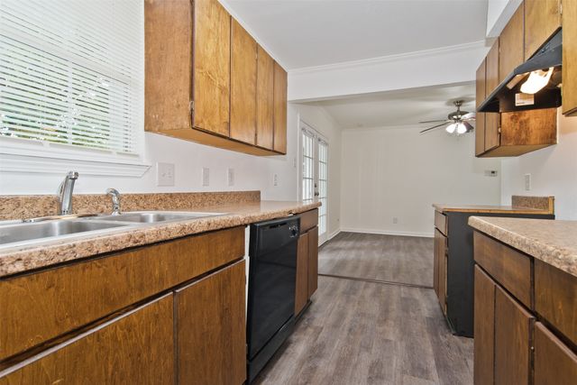 3433 Moon Drive, Mesquite, TX 75150