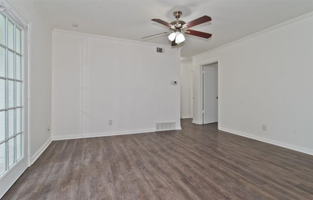 3433 Moon Drive, Mesquite, TX 75150