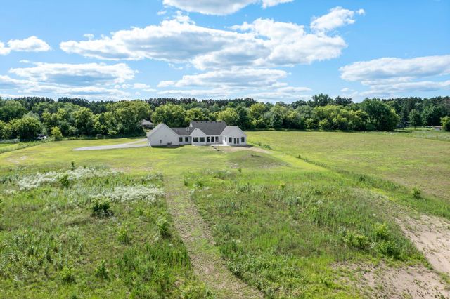 40355 Hemingway Avenue, North Branch, MN 55056