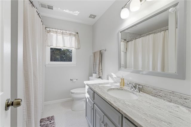 114 Halifax Road, Easley, SC 29642