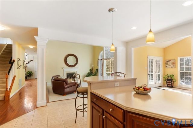 7809 Point Hollow Dr, Richmond, VA 23227