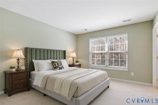 7809 Point Hollow Dr, Richmond, VA 23227