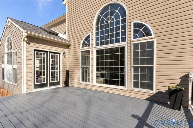 7809 Point Hollow Dr, Richmond, VA 23227