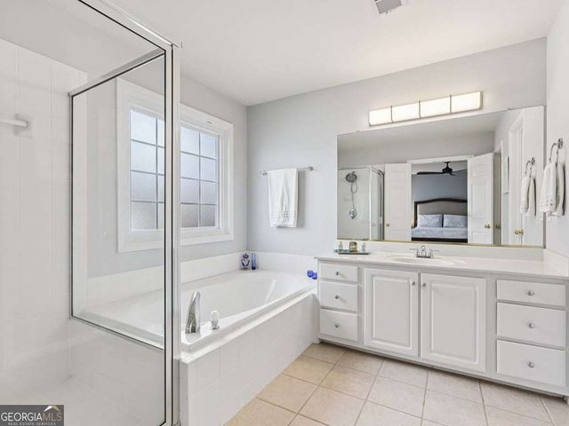 1192 Vinings Place Circle SE, Mableton, GA 30126