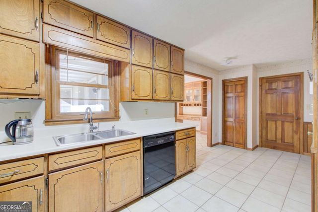 8391 Winston Way, Jonesboro, GA 30236