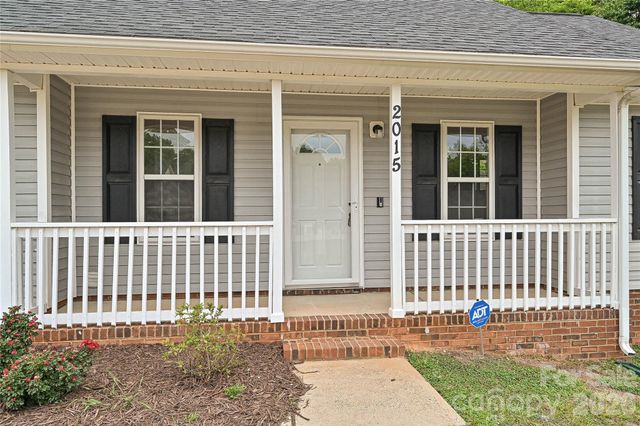 2015 Slater Springs Drive, Charlotte, NC 28216