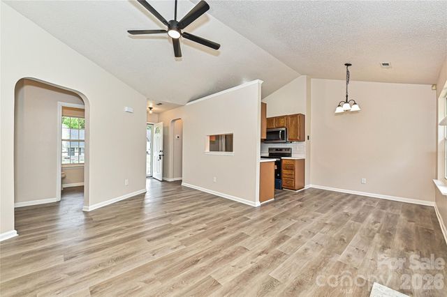 2015 Slater Springs Drive, Charlotte, NC 28216