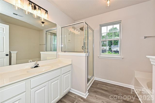 2015 Slater Springs Drive, Charlotte, NC 28216