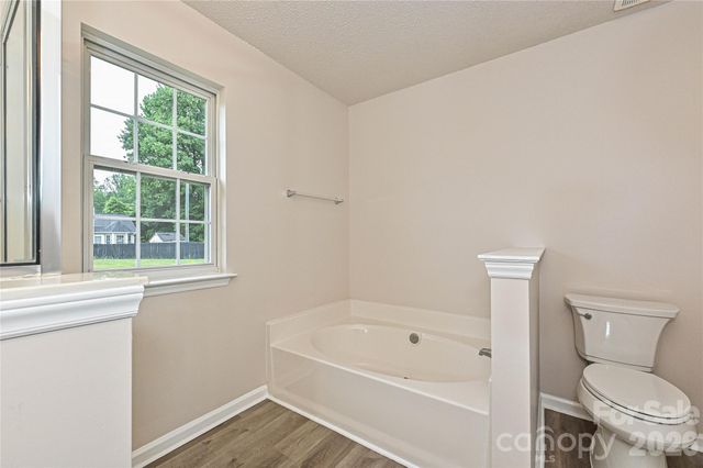 2015 Slater Springs Drive, Charlotte, NC 28216