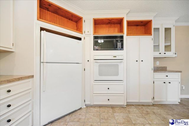 1713 Damon Dr., Florence, SC 29505