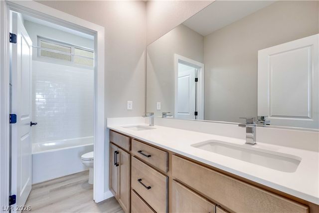 10072 Juniper Valley Street, Las Vegas, NV 89166