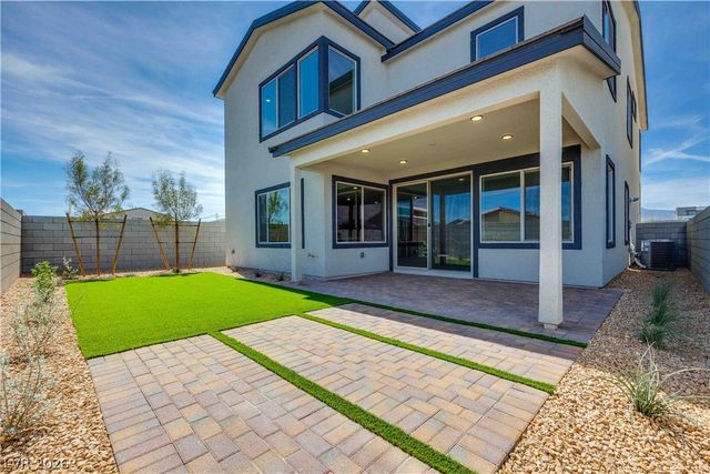 10072 Juniper Valley Street, Las Vegas, NV 89166