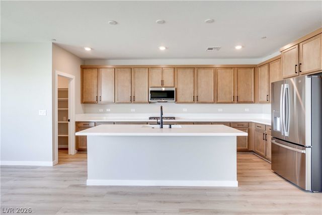 10072 Juniper Valley Street, Las Vegas, NV 89166