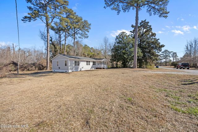21 East Drive, Jacksonville, NC 28546