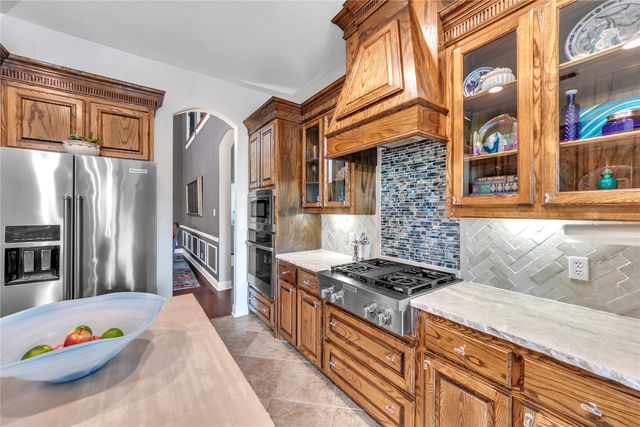 3040 N Camino Lagos, Grand Prairie, TX 75054
