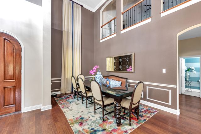 3040 N Camino Lagos, Grand Prairie, TX 75054
