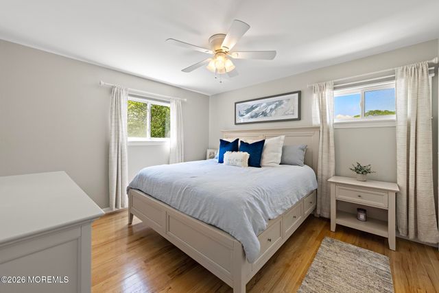 522 Mackey Avenue, Belford, NJ 07718