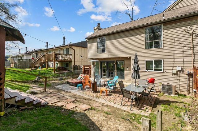 421 NE 90th Terrace, Kansas City, MO 64155