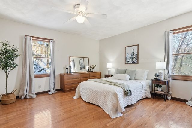 16 Battlemarch Way, Woburn, MA 01801