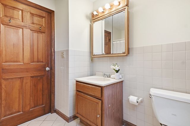 16 Battlemarch Way, Woburn, MA 01801