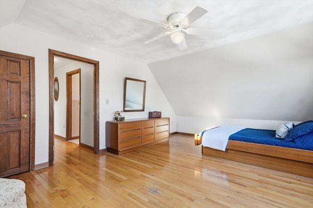 16 Battlemarch Way, Woburn, MA 01801