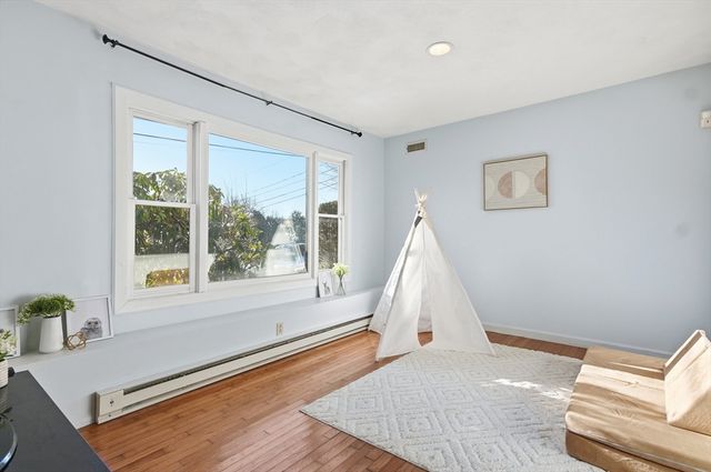 16 Battlemarch Way, Woburn, MA 01801