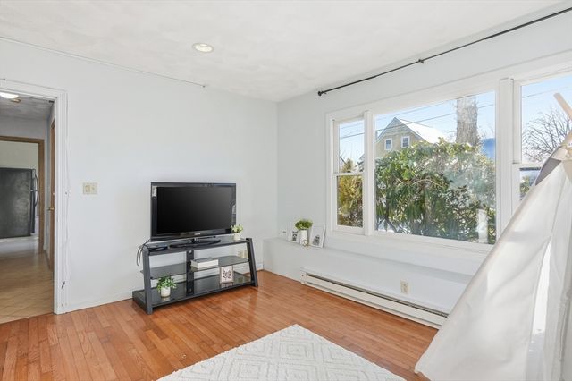 16 Battlemarch Way, Woburn, MA 01801