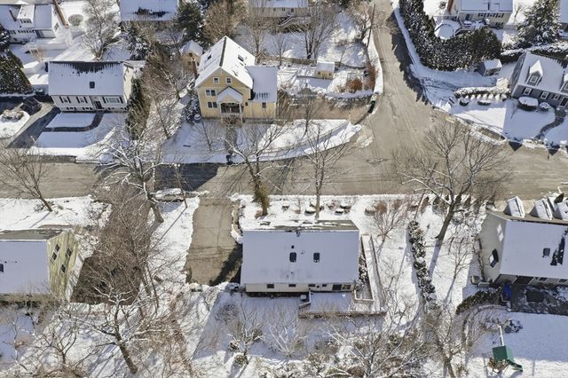 16 Battlemarch Way, Woburn, MA 01801