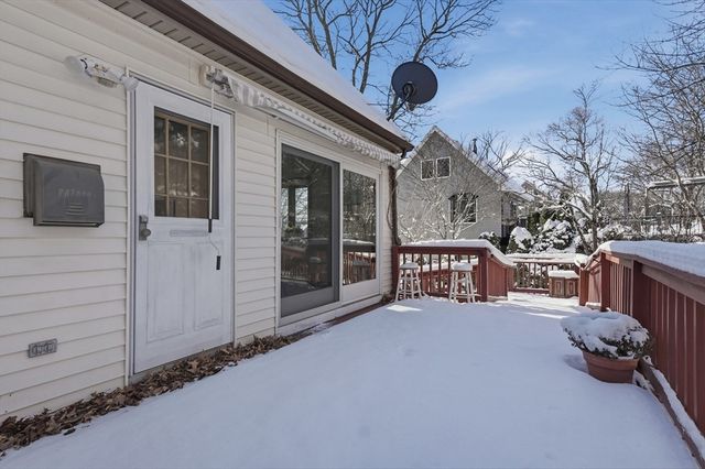 16 Battlemarch Way, Woburn, MA 01801