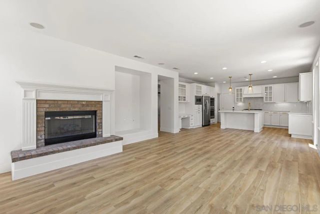 6338 Huntington Dr, Carlsbad, CA 92009