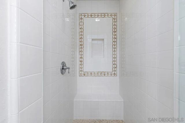 6338 Huntington Dr, Carlsbad, CA 92009
