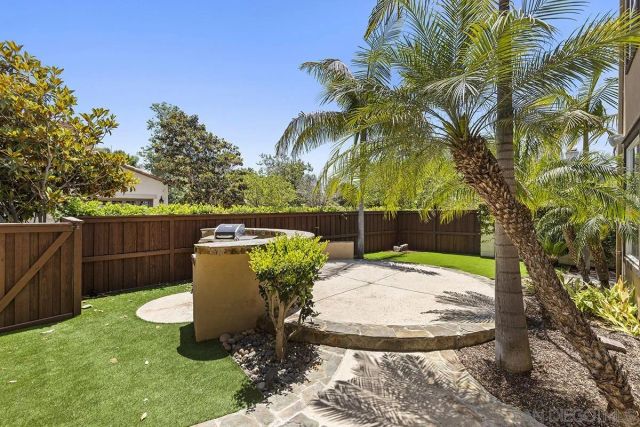 6338 Huntington Dr, Carlsbad, CA 92009
