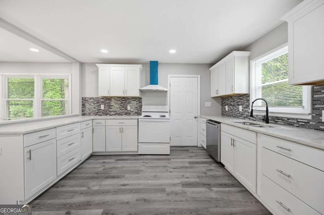 2850 Arrowood Drive, Atlanta, GA 30344