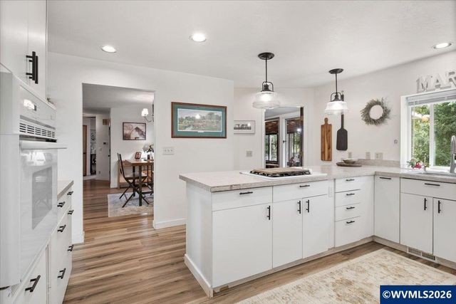 3170 Kingston Wy NW, Albany, OR 97321
