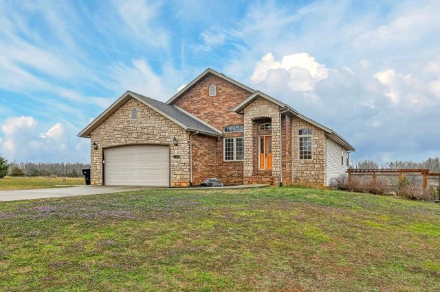 3478 W Farm Road 44, Willard, MO 65781
