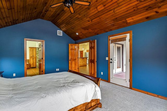 3478 W Farm Road 44, Willard, MO 65781