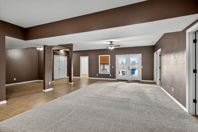 3478 W Farm Road 44, Willard, MO 65781