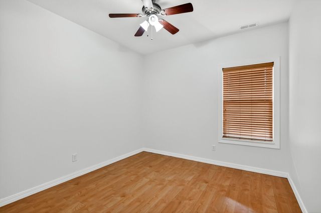 3478 W Farm Road 44, Willard, MO 65781