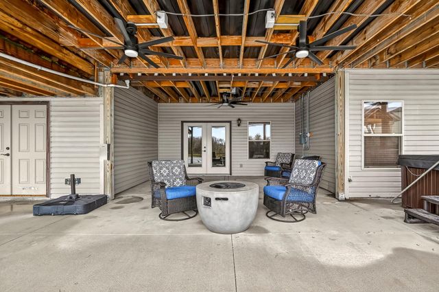 3478 W Farm Road 44, Willard, MO 65781